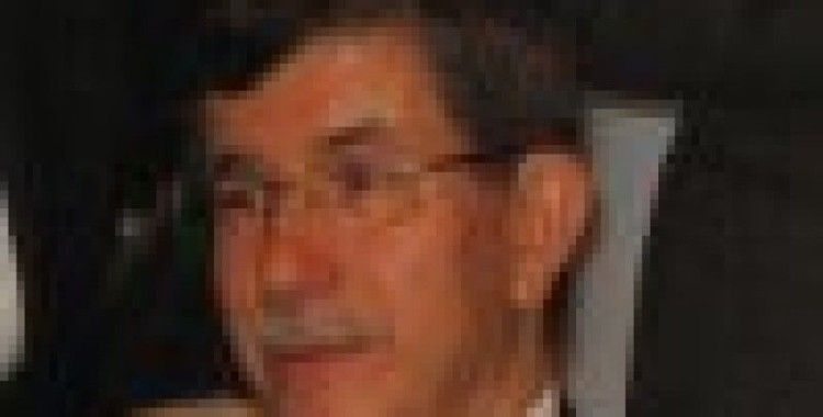 Davutoğlu, İKÖ'yü toplantıya çağırdı