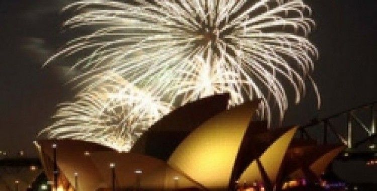 2013'e güle oynaya girin