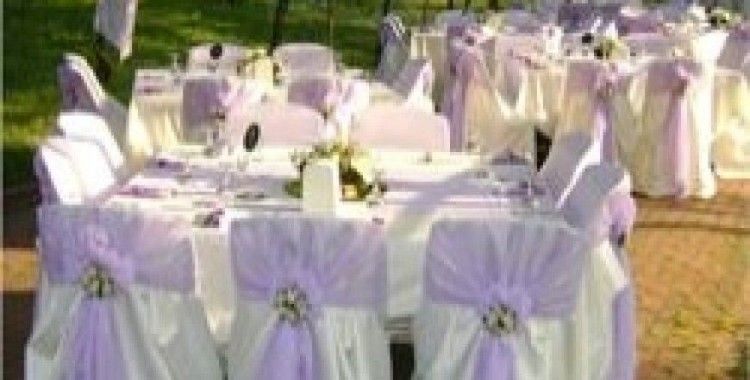 Weddingdekor.com evlilik hazırlığındaki çiftlerin işini kolaylaştırıyor