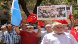 Mısır, Suriye, Arakan ve Doğu Türkistan’da ölenlere gıyabi cenaze namazı