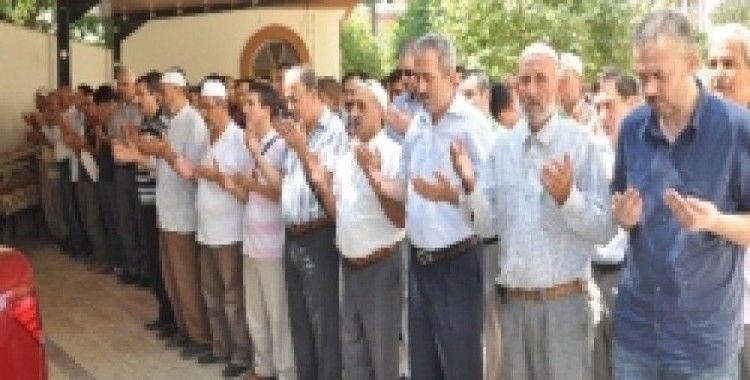 Manisa'da dualar Mısır halkı için