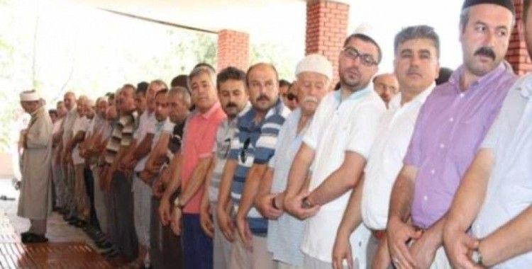 İdam edilen Molla için Erzurum'da gıyabi cenaze namazı kılındı