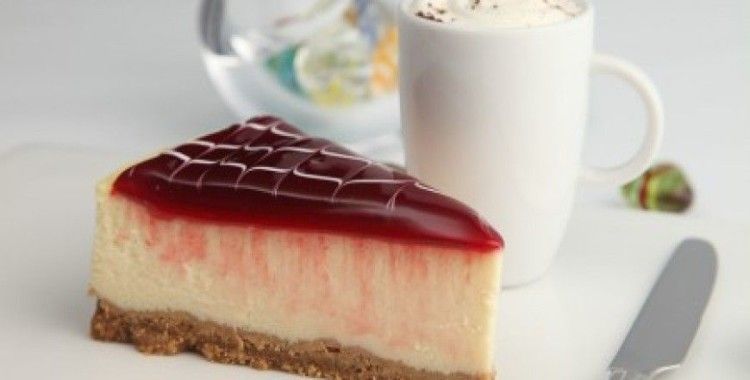 Frambuazlı cheese cake nasıl yapılır?