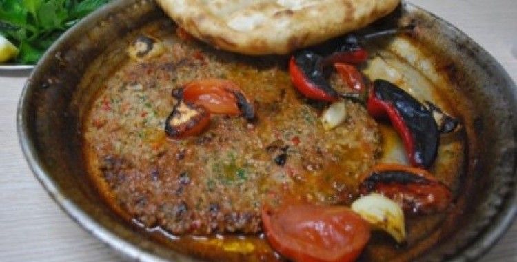 Hatay sini kebabı nasıl yapılır?