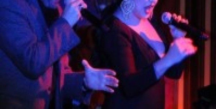 Cihan Ünal, Nükhet düeti