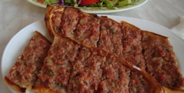 Kıymalı pide tarifi