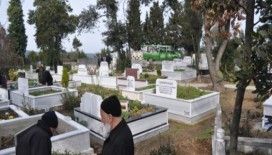Anadolu Kavağı Mezarlığına nasıl giderim ? 