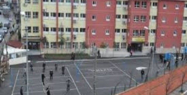 Gülizar Zeki Obdan Anadolu Lisesi'ne nasıl giderim ?