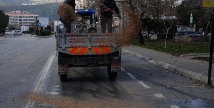 Batı Akdeniz'de buzlanma ve don uyarısı