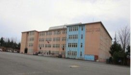 Çengelköy Mesleki ve Teknik Anadolu Lisesi'na nasıl giderim ?