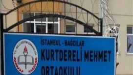 Kurtdereli Mehmet Ortaokulu'na nasıl giderim ?