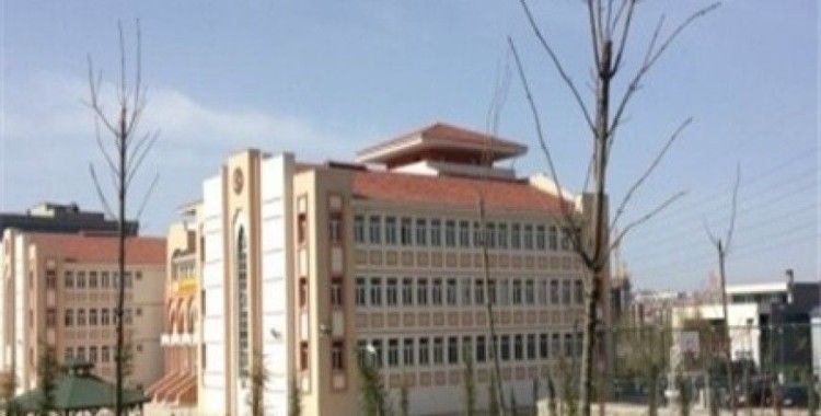 Bağcılar Anadolu İmam Hatip Lisesi'ne nasıl giderim ?