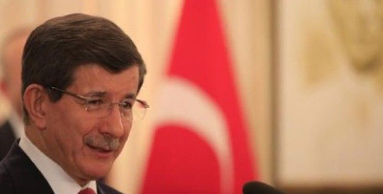 Ahmet Davutoğlu'ndan taziye ziyareti