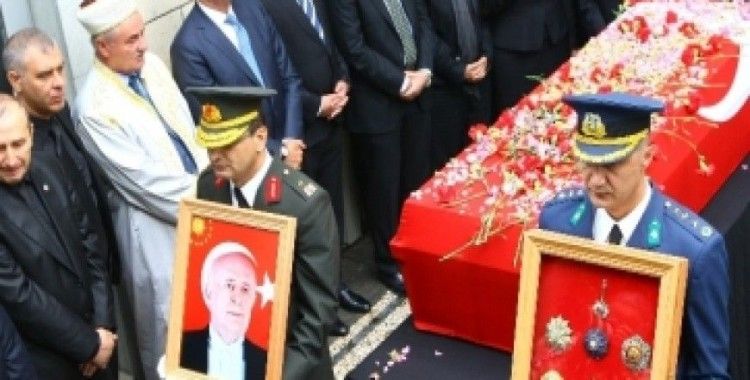 Ankara’da Demirel’e veda