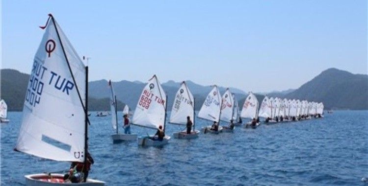 Genç denizciler Martı Marina Yacht Club’da yetişiyor!