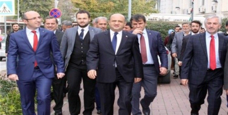 Bakan Işık, mazbatasını aldı 