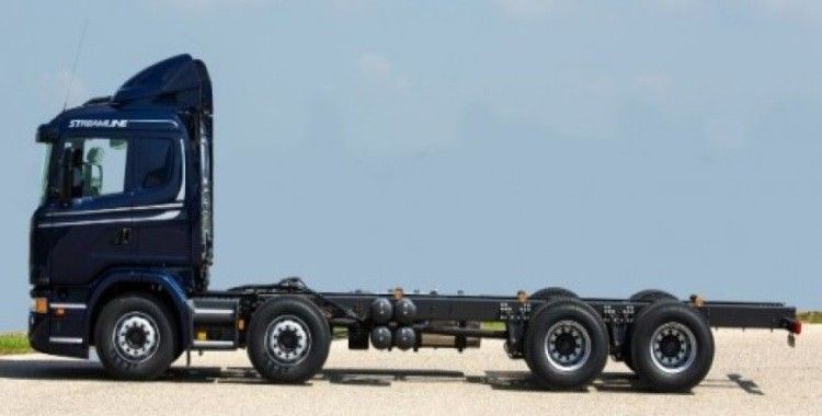 Scanıa 8x2 kamyonu Adana ve Mersin'de sergiledi