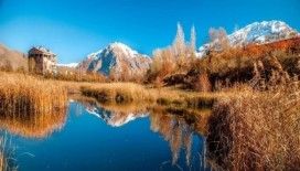 Hakkari'ye renk katan Sülük Göleti yok ediliyor