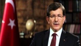 Başbakan Davutoğlu, cuma namazını Bakanlar Kurulu üyeleri ile kıldı