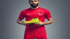  Arda Turan Nike.com'da