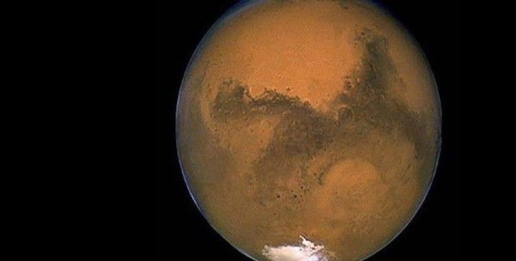 SpaceX 2018'te Mars'a ilk aracını göndermeye hazırlanıyor