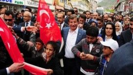 Davutoğlu: "Halep’i esir edenler bilsinler ki Halep de özgür olacak"