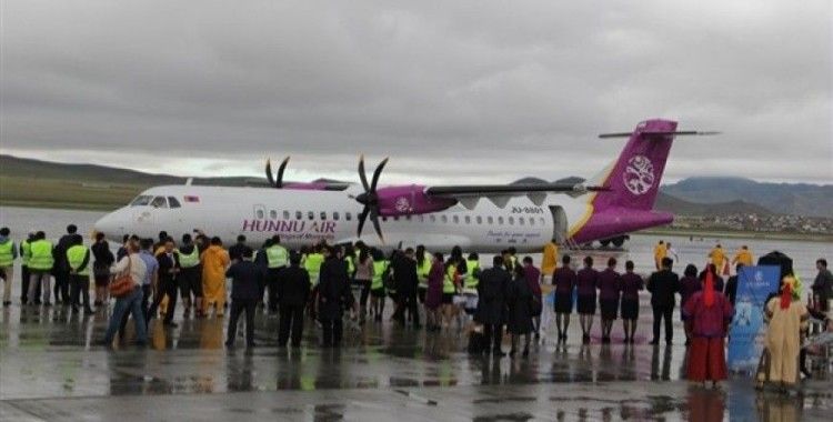 Moğolistan'a ilk defa yakıt tasarruflu ATR-72 tipi uçağı getirildi