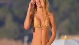 Kimberley Garner sahilde yakalandı