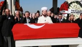 Eski Adalet Bakanı Eldem son yolculuğuna uğurlandı 