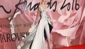 Yılın modeli Gigi Hadid seçildi