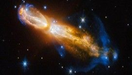 Hubble 'ölen' yıldızı nebula halinde görüntüledi
