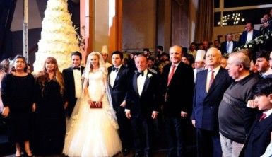 Ali Ağaoğlu'ndan kızına ikinci düğün