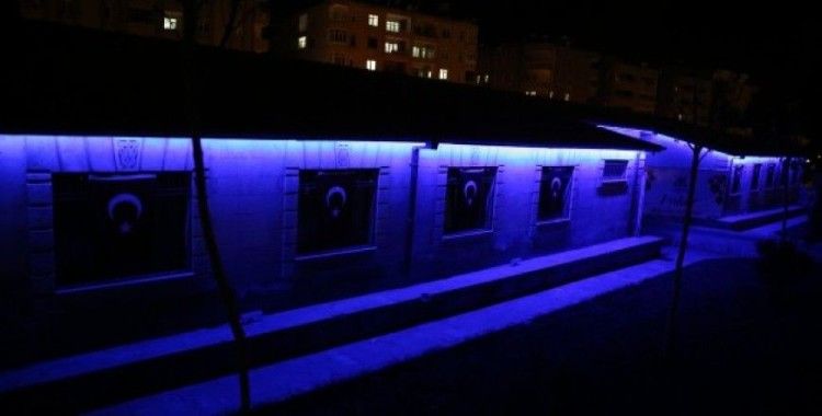 Mardin'de 'Otizme Karşı Mavi Işık Yak' kampanyasına destek