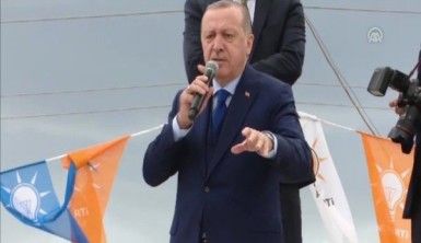 Cumhurbaşkanı Erdoğan, Fransa teröre yardakçılık yapıyorsun