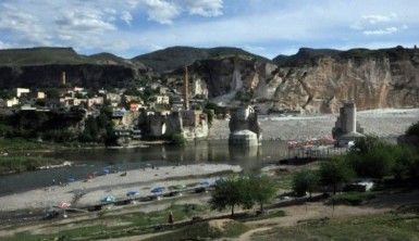 Hasankeyf'e turist akını