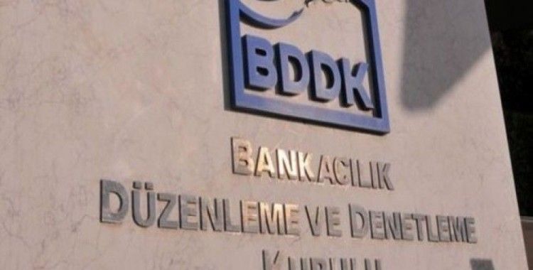 Türk bankacılık sektörünün aktif toplamı Nisan'da yüzde 5,5 arttı