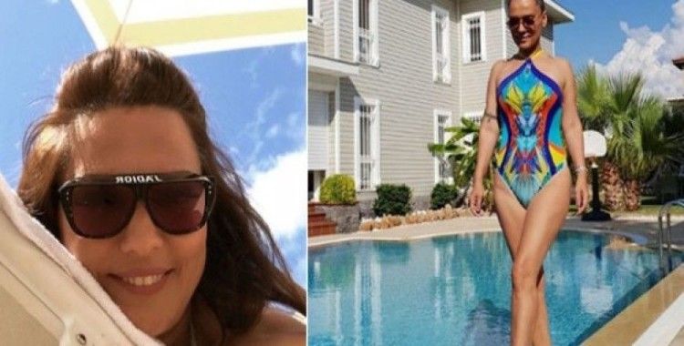 Demet Akalın, havuz kenarında yeni mayosuyla boy gösterdi 