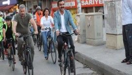 Zeytinburnu ve Kırşehir belediye başkanları bisiklet turunda