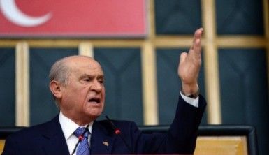 Devlet Bahçeli, İYİ Parti'yi topa tuttu