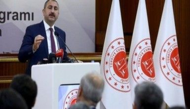 Hakim ve savcılık için 70 puan barajı yeniden geliyor