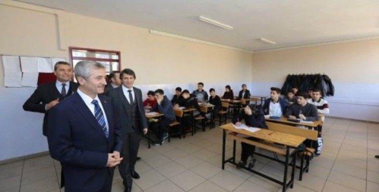 Şahinbey’de 164 öğrenci daha umreye gönderecek