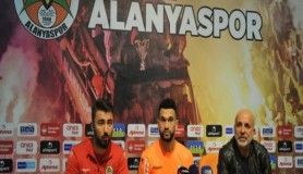 Alanyaspor, Steven Caulker'i renklerine bağladı