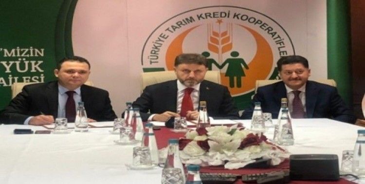 Tarım Kredi Kooperatifleri ile Adalet Bakanlığı arasında "yem satış" protokolü