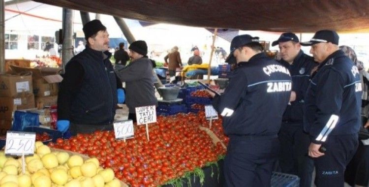 Zabıta sebze- meyve fiyatlarını denetledi