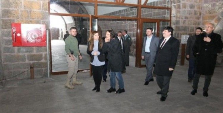 Prof. Dr. Fuat Sezgin ’in Kızı Hilal Sezgin ’den BEÜ Rektörüne ziyaret