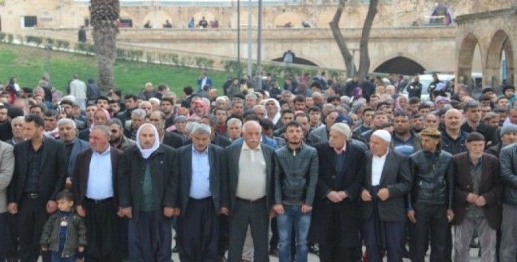 Yeni Zelanda’daki saldırıda hayatını kaybedenler için gıyabi cenaze namazı