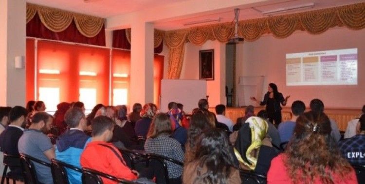 Öğretmenlere ‘Çocuk İstismarı ve Mahremiyet’ anlatıldı