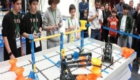 Robotlar, Kocaeli Bilim Merkezi'nde yarıştı