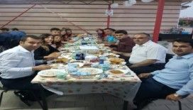 Engelli bakım merkezinde kalan çocuklara iftar