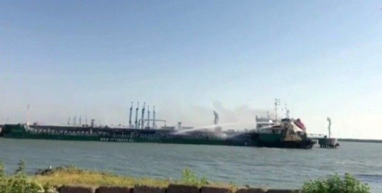 Rusya'da tanker yangınında 3 kişi öldü